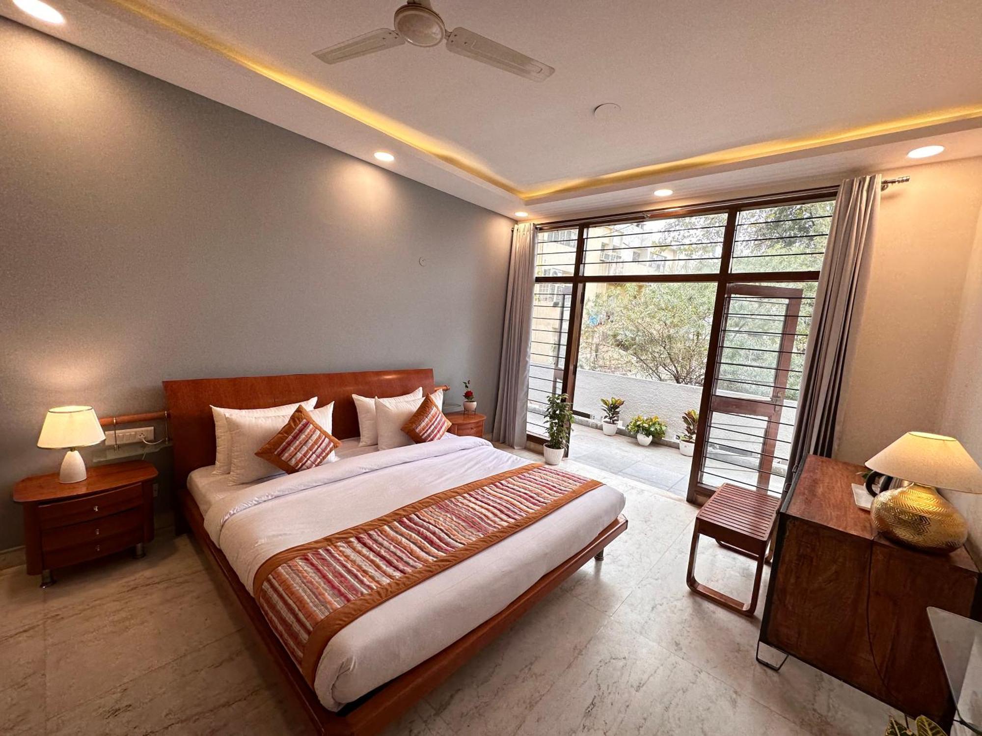 Grove Residency Hauz Khas New Delhi Couple Friendly Hotel Bagian luar foto