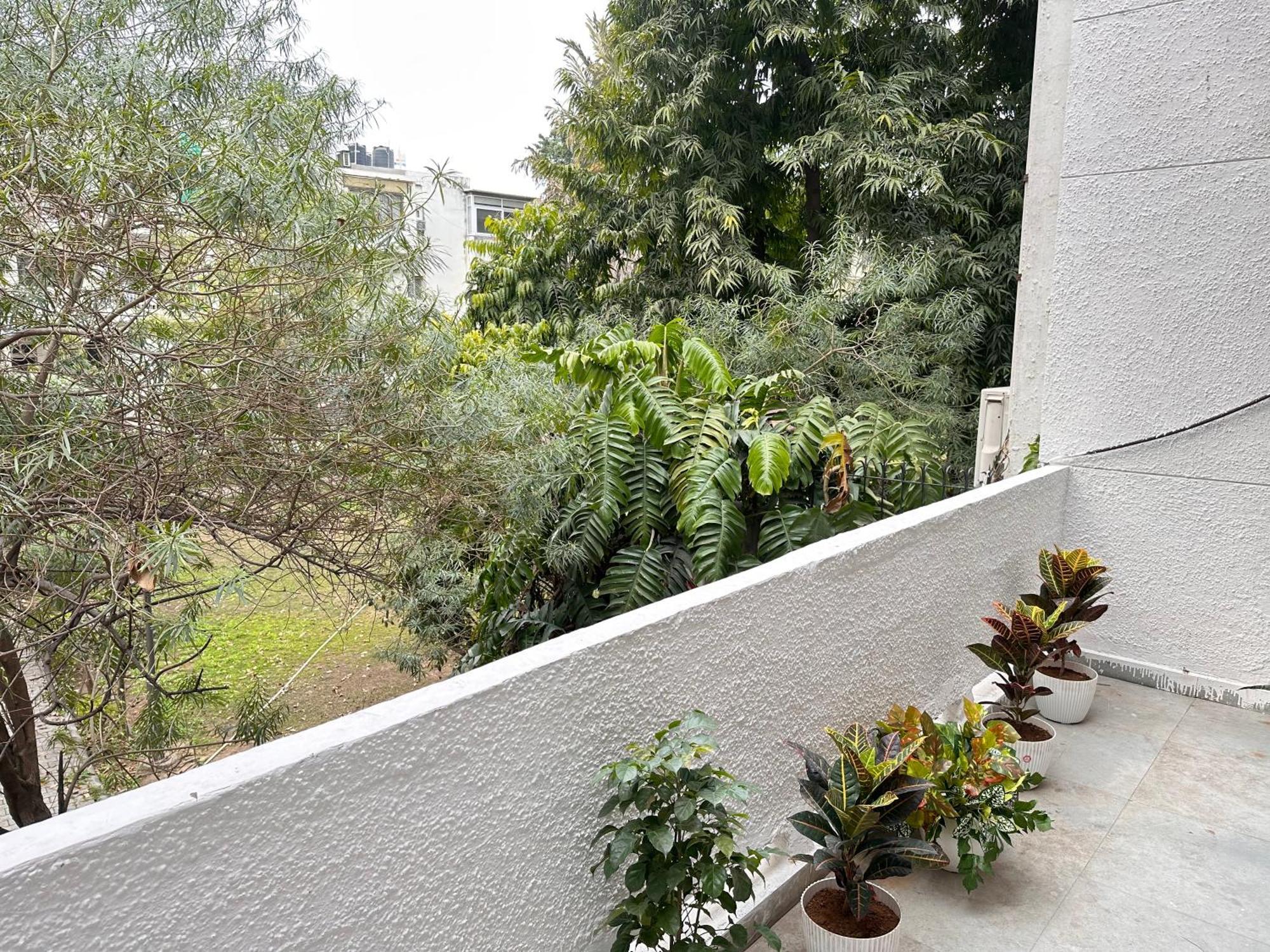 Grove Residency Hauz Khas New Delhi Couple Friendly Hotel Bagian luar foto