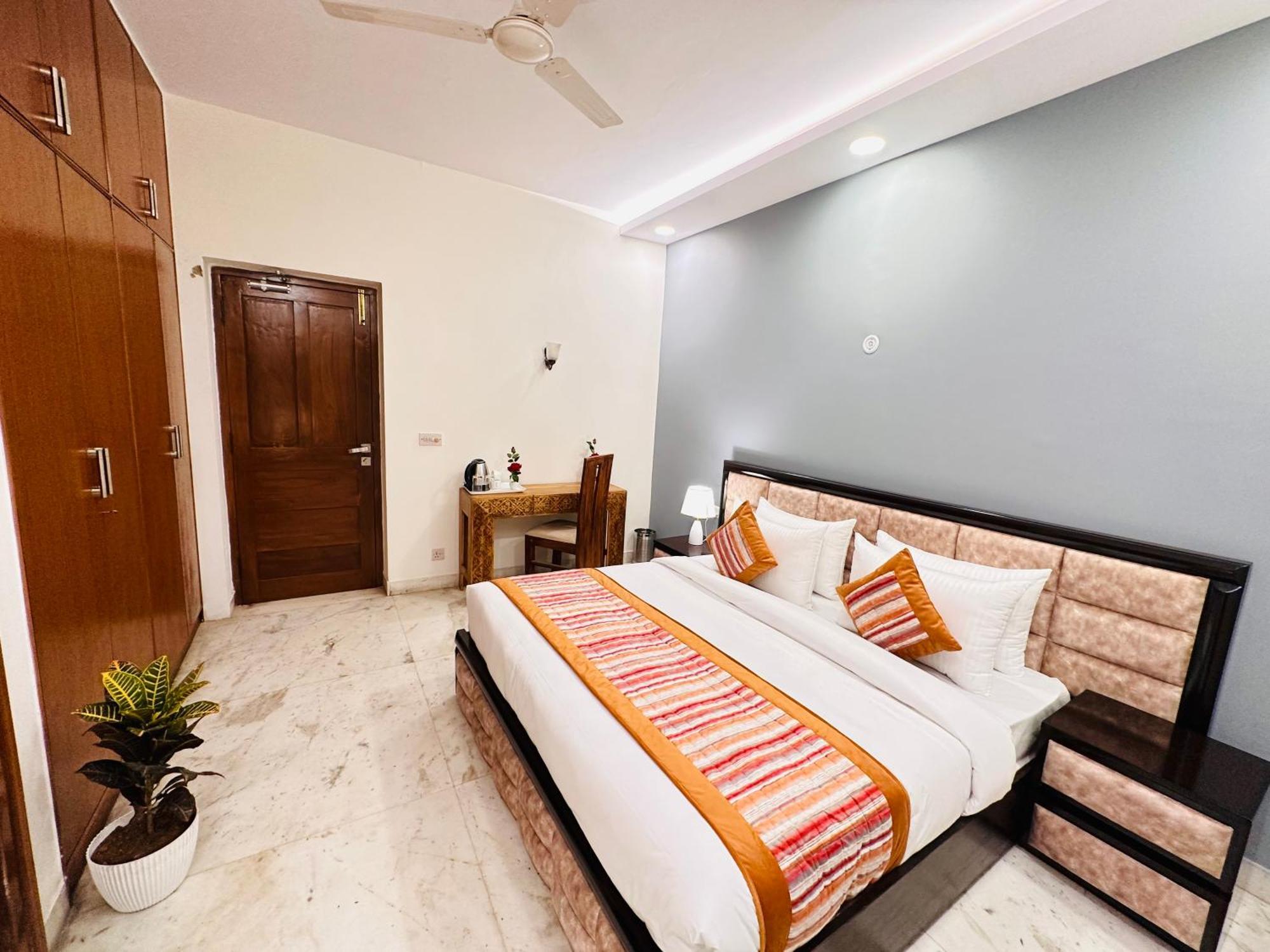 Grove Residency Hauz Khas New Delhi Couple Friendly Hotel Bagian luar foto
