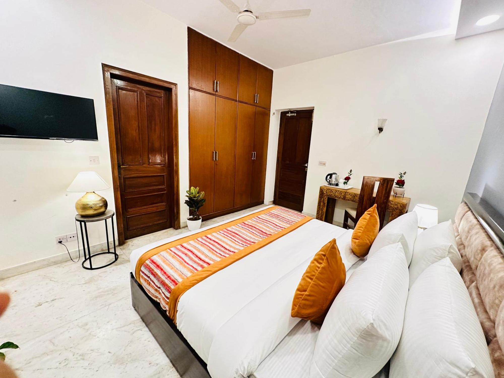 Grove Residency Hauz Khas New Delhi Couple Friendly Hotel Bagian luar foto