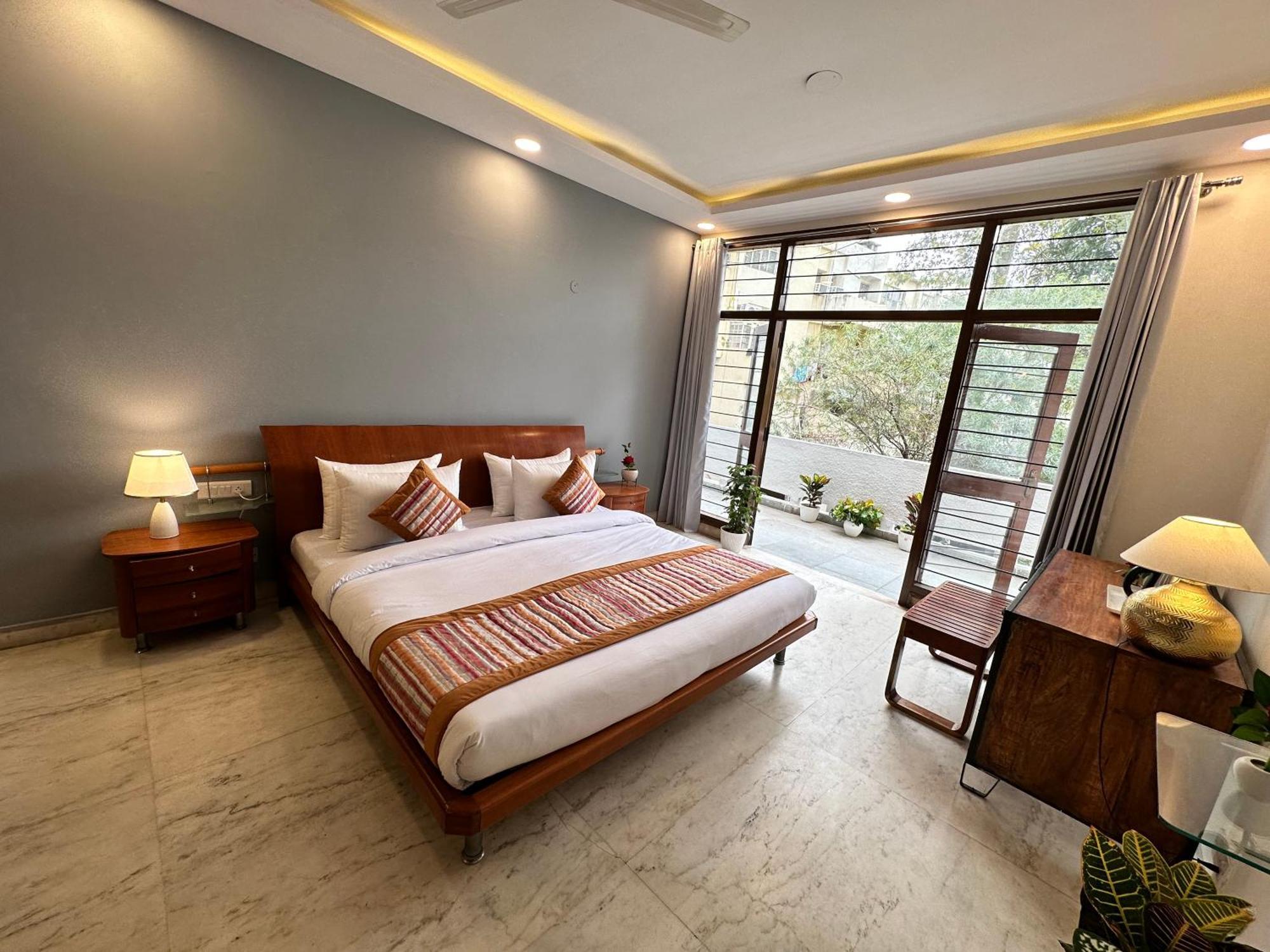 Grove Residency Hauz Khas New Delhi Couple Friendly Hotel Bagian luar foto