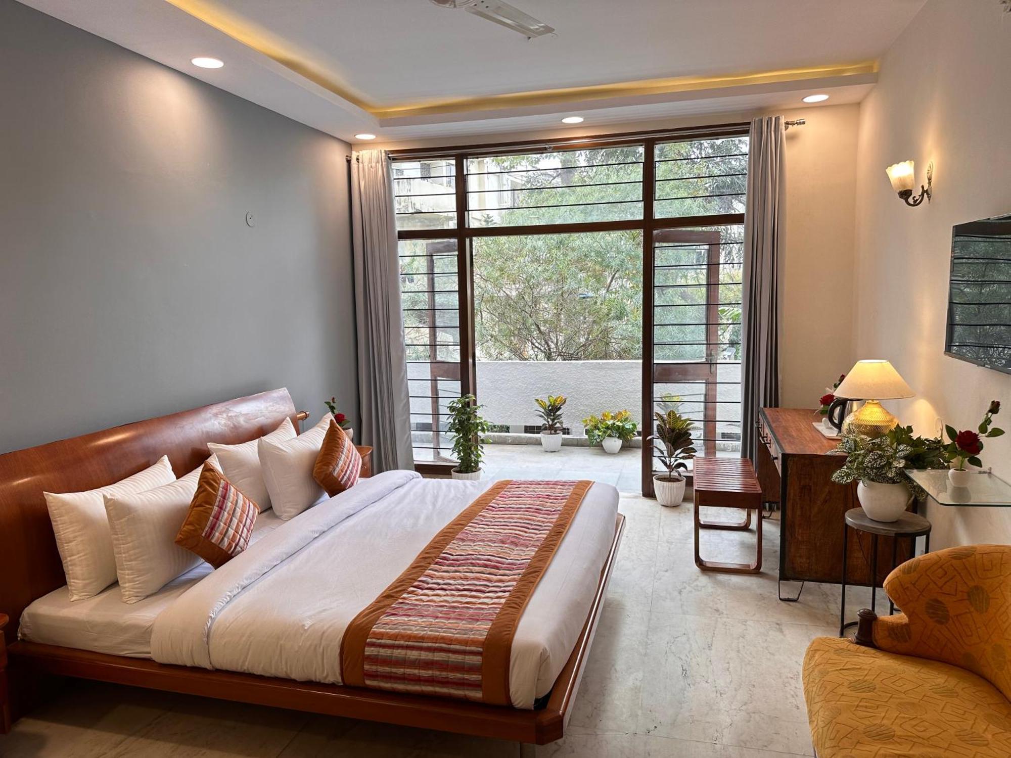 Grove Residency Hauz Khas New Delhi Couple Friendly Hotel Bagian luar foto